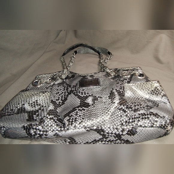 NICOLE BY NICOLE MILLER SNAKESKIN EMBOSSED BAG - Picture 7 of 16